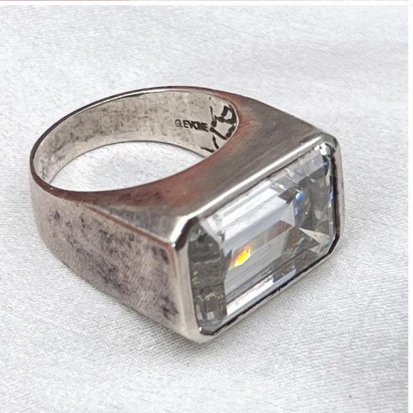 Vintage sterling silver cubic zirconia quartz statement ring - Picture 6 of 10